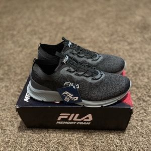 New Mens FILA Memory Skyway